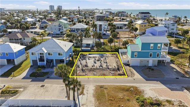 140 Jefferson ST, Bonita Springs, FL 33931