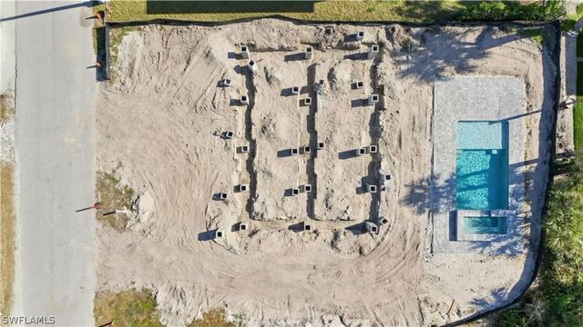 140 Jefferson ST, Bonita Springs, FL 33931