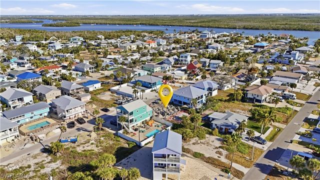 140 Jefferson ST, Bonita Springs, FL 33931