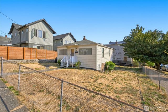 1403 E Alder Street, Seattle, WA 98122