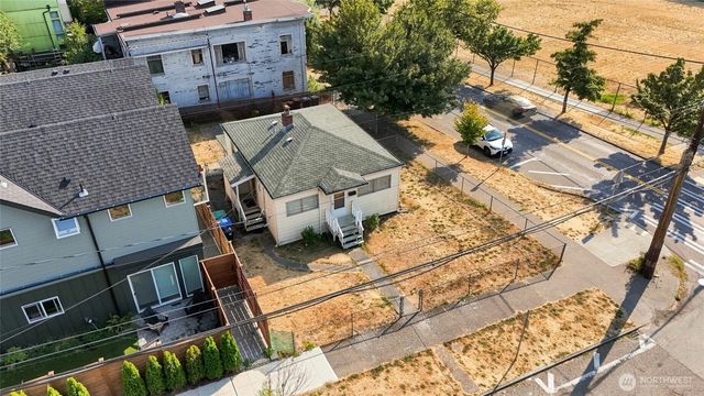 1403 E Alder Street, Seattle, WA 98122