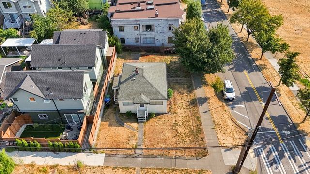 1403 E Alder Street, Seattle, WA 98122