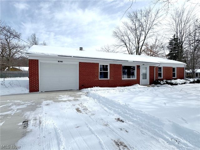 5361 Diana Lynn Drive, Stow, OH 44224