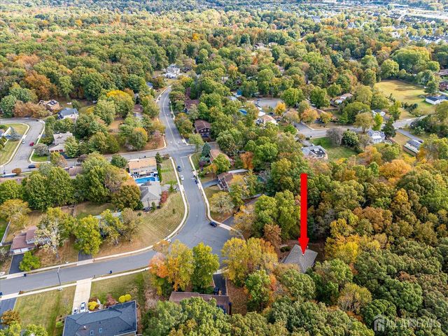 8 Woodmere Road, North Brunswick, NJ 08902