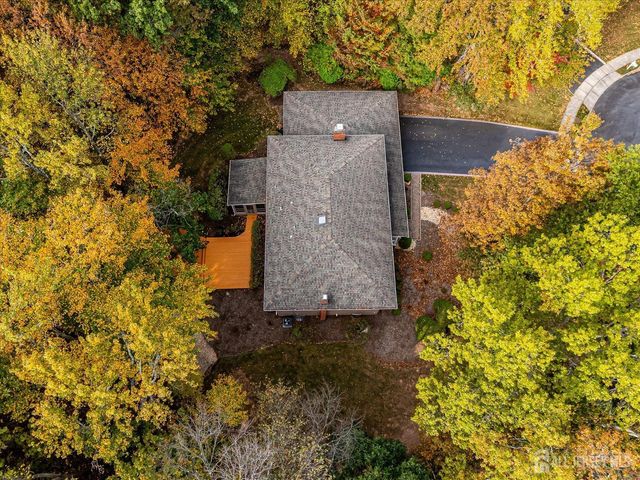 8 Woodmere Road, North Brunswick, NJ 08902