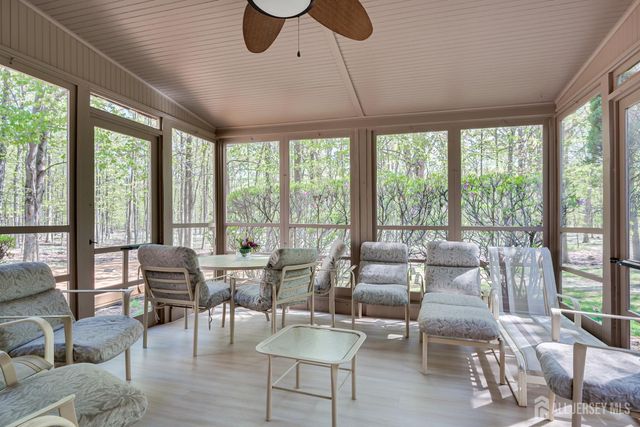 8 Woodmere Road, North Brunswick, NJ 08902