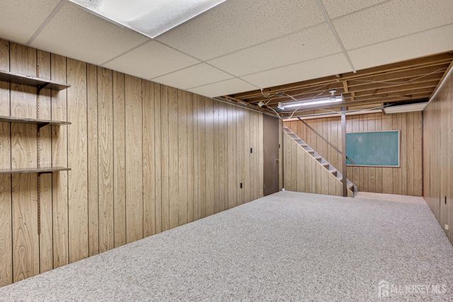 8 Woodmere Road, North Brunswick, NJ 08902