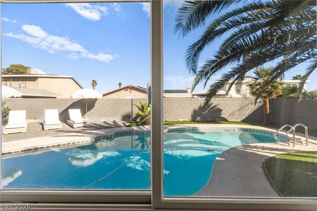 3838 Silent Hill Drive, Las Vegas, NV 89147