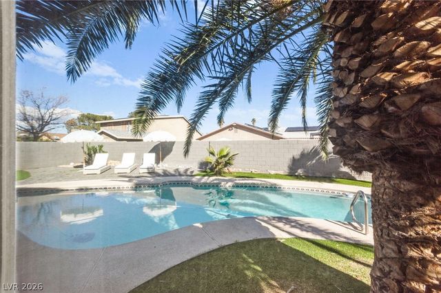 3838 Silent Hill Drive, Las Vegas, NV 89147