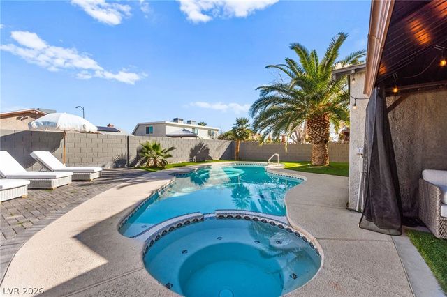 3838 Silent Hill Drive, Las Vegas, NV 89147