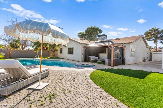 3838 Silent Hill Drive, Las Vegas, NV 89147