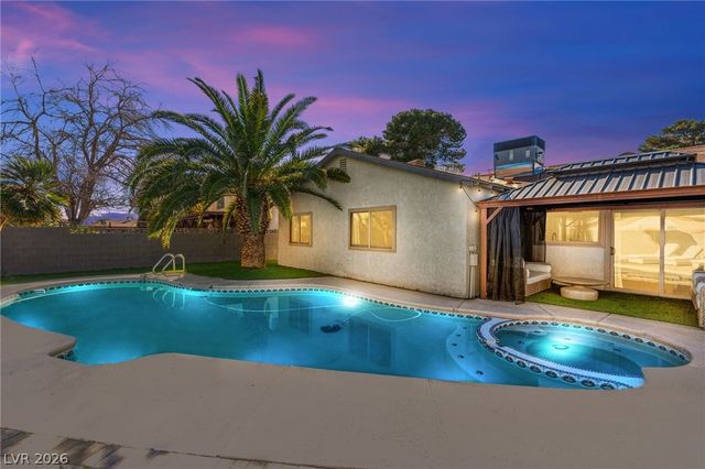 3838 Silent Hill Drive, Las Vegas, NV 89147