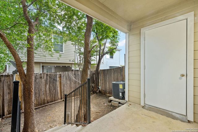 14 Bratton # 14, San Antonio, TX 78245
