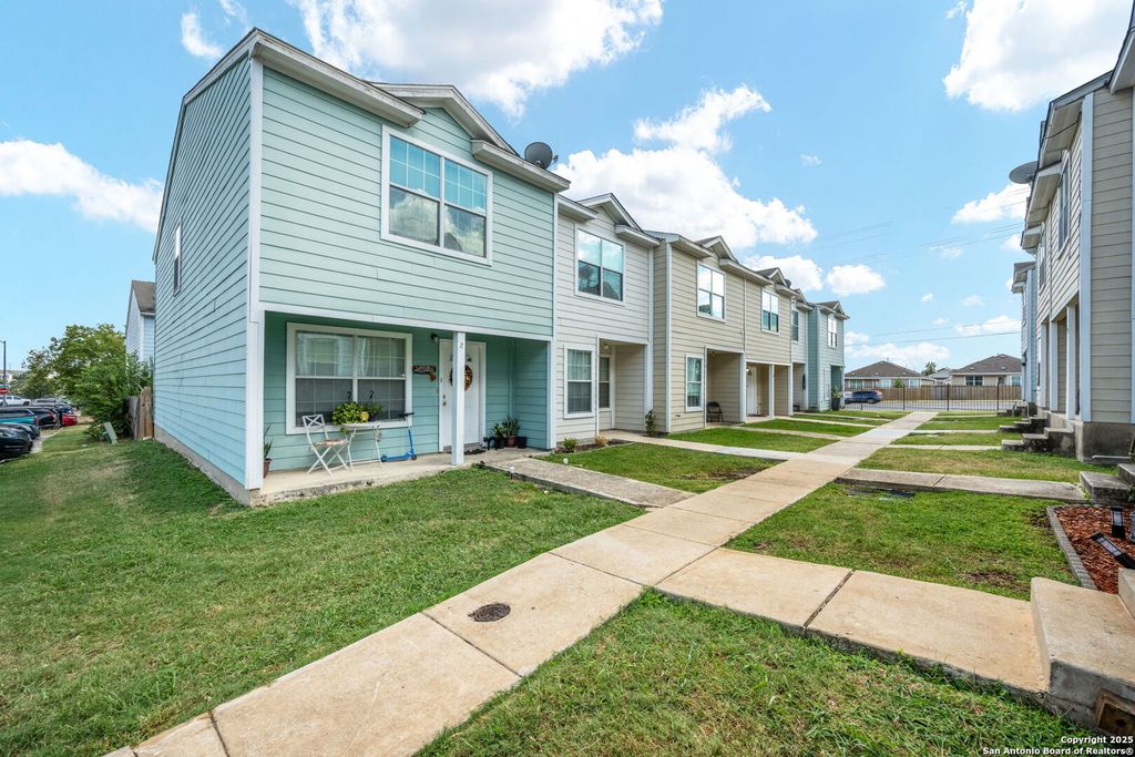 14 Bratton # 14, San Antonio, TX 78245