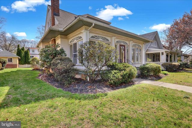 1424 GIRARD, Wyomissing, PA 19609