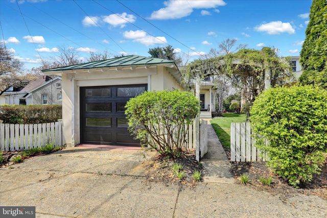 1424 GIRARD, Wyomissing, PA 19609
