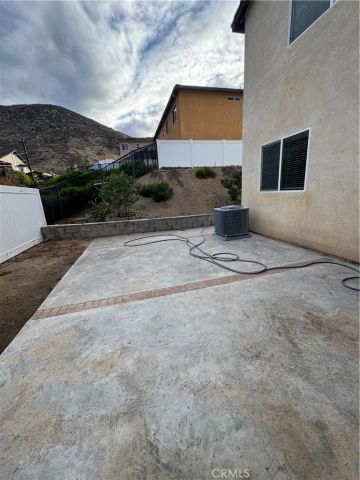 11742 Connell, Riverside, CA 92505