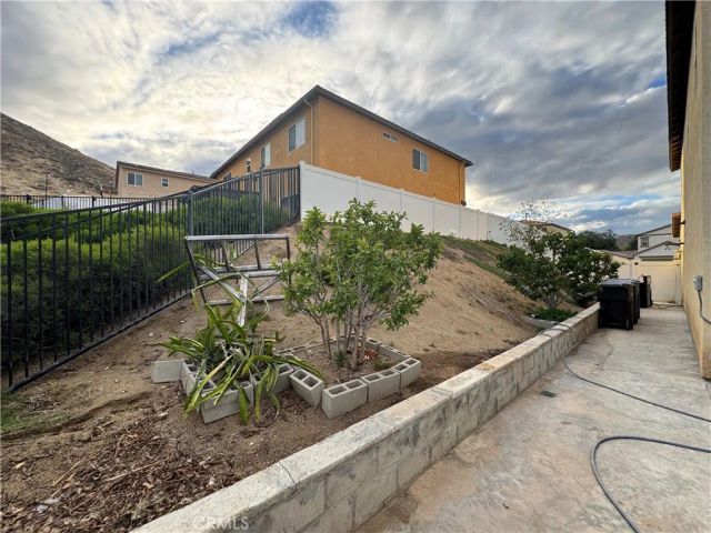 11742 Connell, Riverside, CA 92505