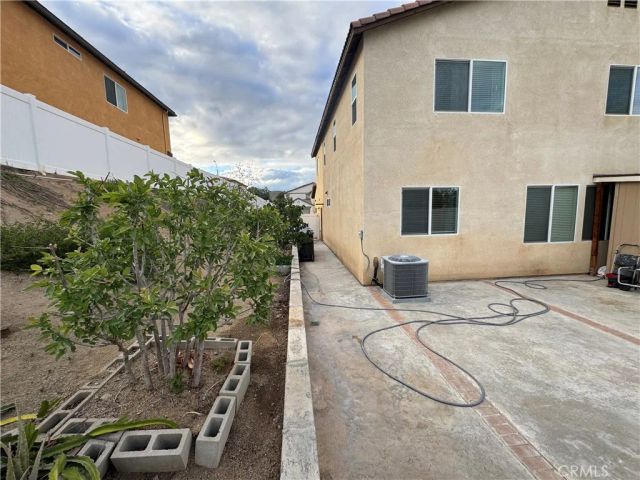 11742 Connell, Riverside, CA 92505