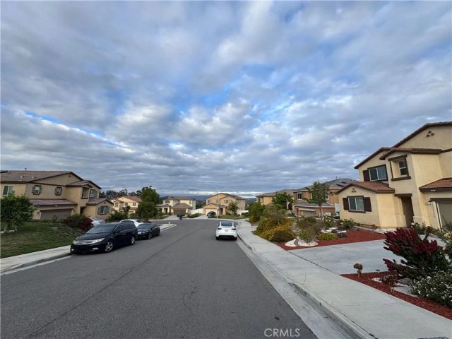 11742 Connell, Riverside, CA 92505