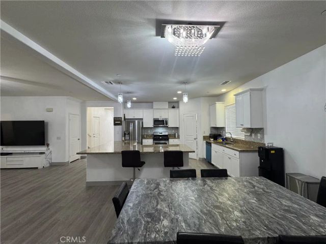 11742 Connell, Riverside, CA 92505
