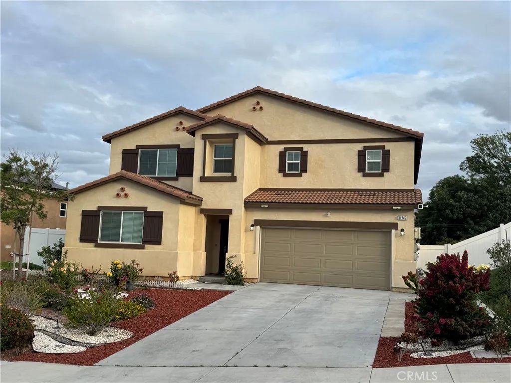 11742 Connell, Riverside, CA 92505