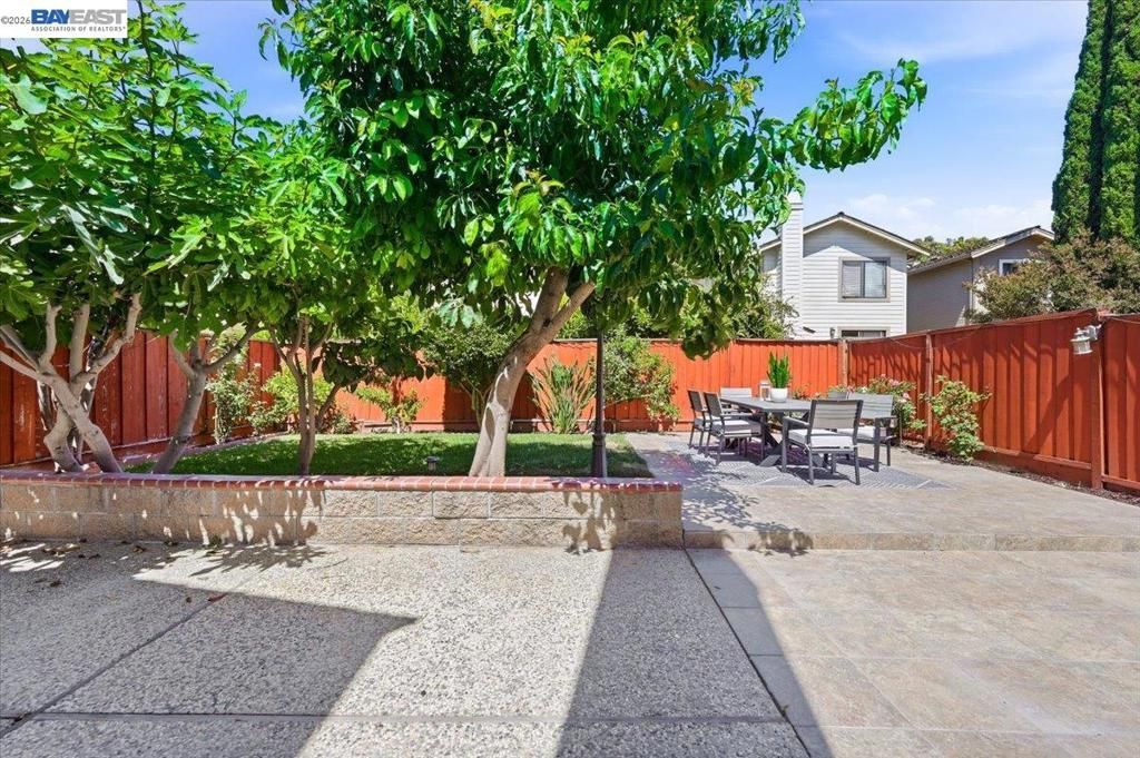 Image 14 of property listing at 1886 Wembley Ct, San Jose, CA 95132