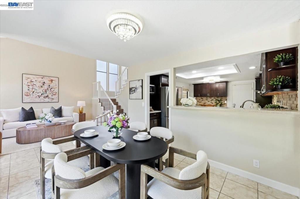 Image 3 of property listing at 1886 Wembley Ct, San Jose, CA 95132