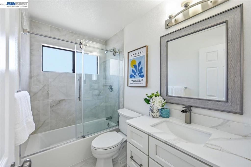 Image 9 of property listing at 1886 Wembley Ct, San Jose, CA 95132