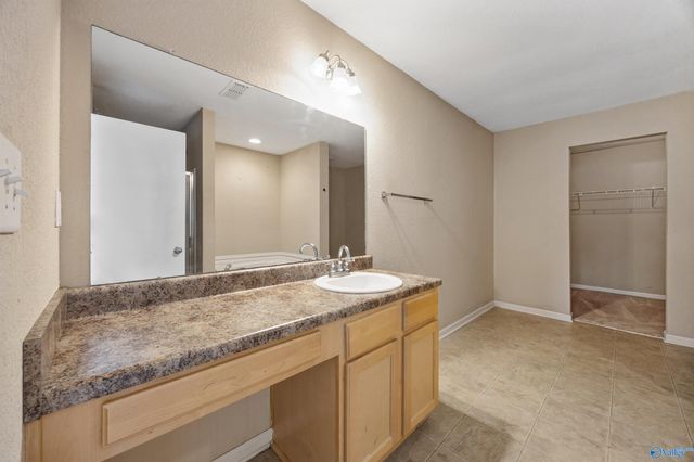 164 Bayside Lane, Toney, AL 35773