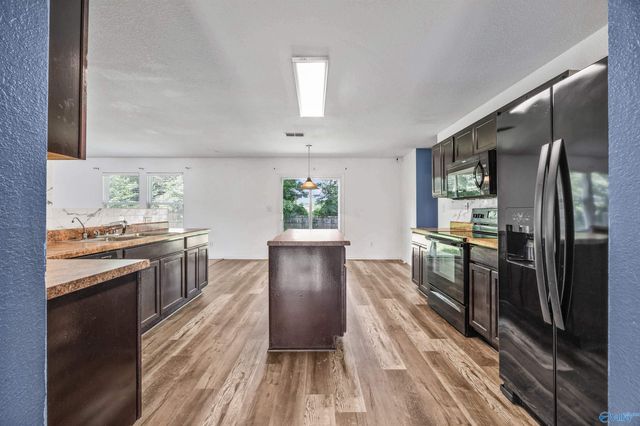 164 Bayside Lane, Toney, AL 35773