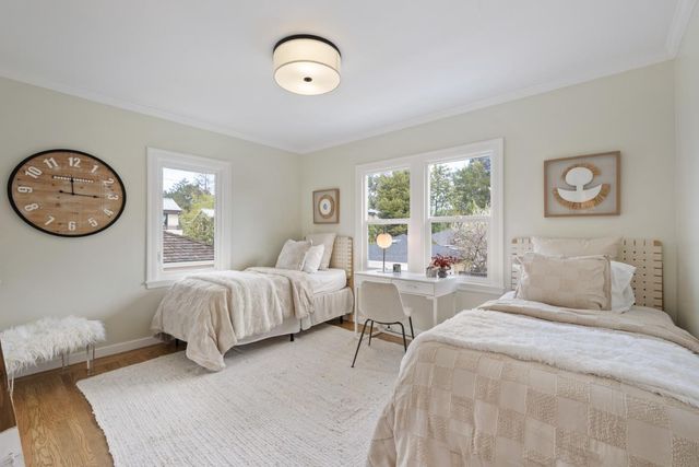 1555 Alma Street, Palo Alto, CA 94301