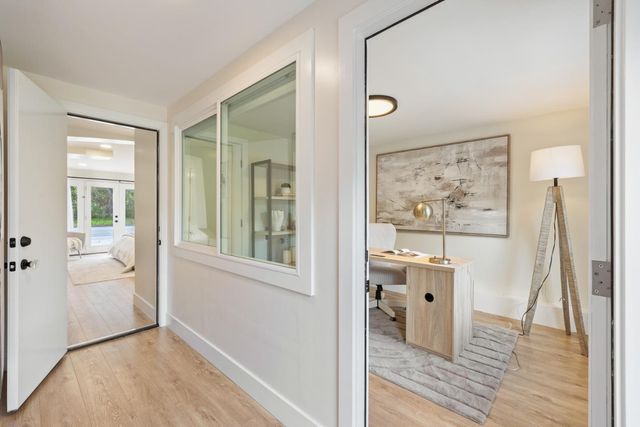 1555 Alma Street, Palo Alto, CA 94301