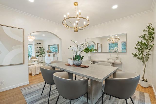 1555 Alma Street, Palo Alto, CA 94301