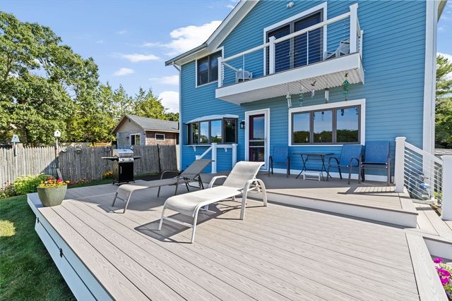 28 Arlington Road, Wareham, MA 02571