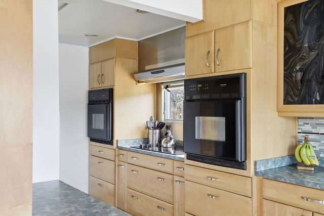 28 Arlington Road, Wareham, MA 02571