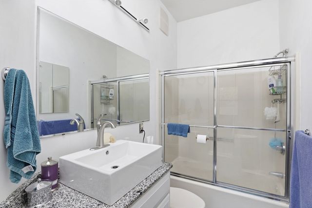 28 Arlington Road, Wareham, MA 02571