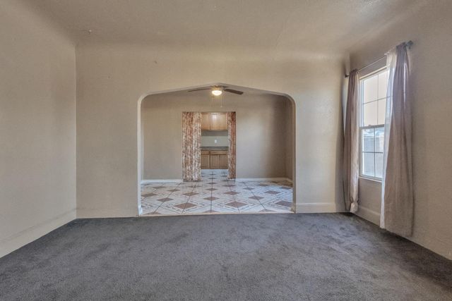 615 burkett, Stockton, CA 95205