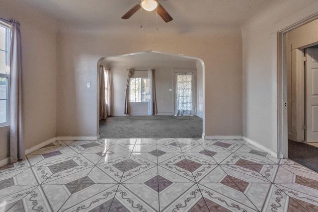 615 burkett, Stockton, CA 95205