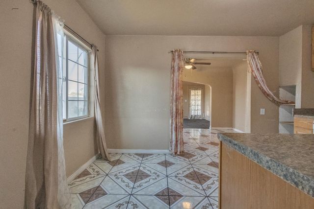 615 burkett, Stockton, CA 95205