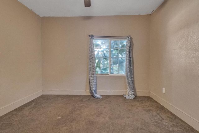 615 burkett, Stockton, CA 95205