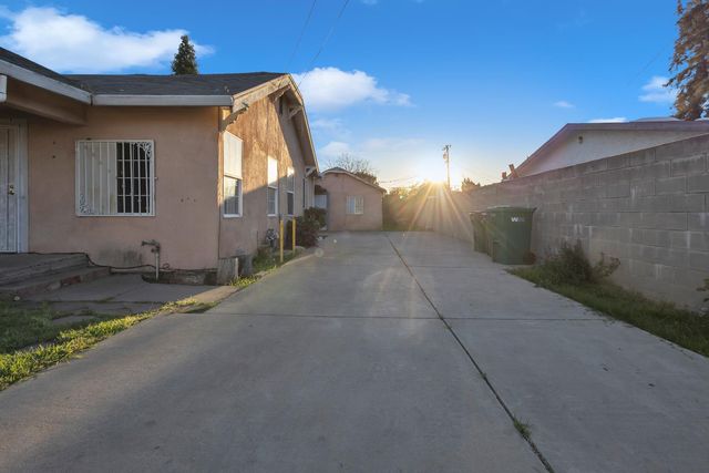 615 burkett, Stockton, CA 95205