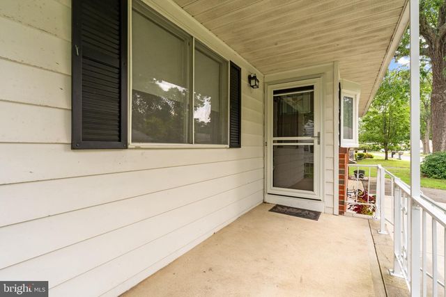 3 WYOMING AVE, Whiting, NJ 08759