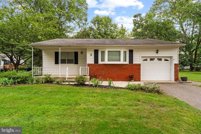3 WYOMING AVE, Whiting, NJ 08759