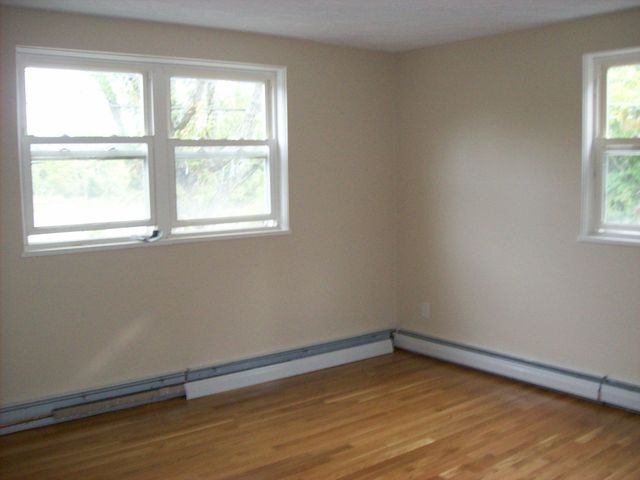 1105 Lexington Street 11-6, Waltham, MA 02452