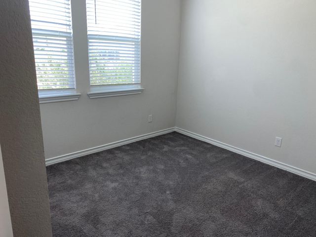 764 Long Run, Liberty Hill, TX 78642