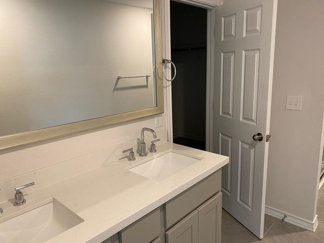 764 Long Run, Liberty Hill, TX 78642