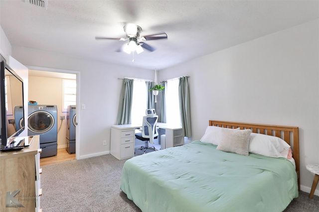 400 E Arkansas Avenue, Sweetwater, TX 79556