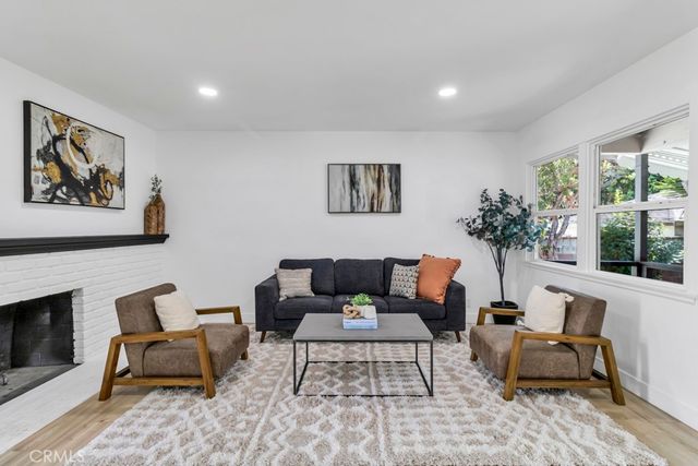 10947 Atkinson, Inglewood, CA 90303