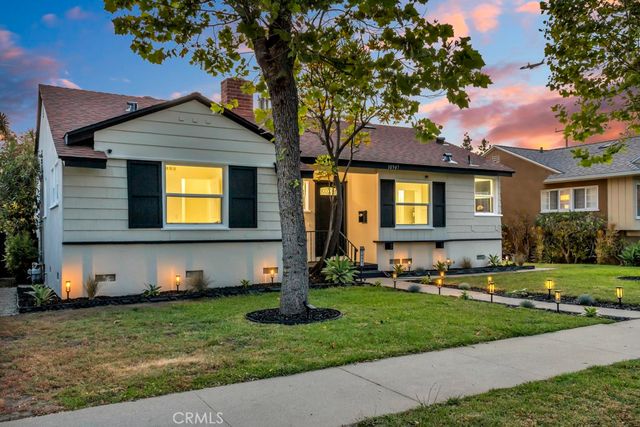 10947 Atkinson, Inglewood, CA 90303